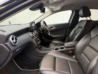 Mercedes-Benz A Class 2.1 A200d Sport (Premium) Hatchback 5dr Diesel 7G-DCT Euro 6 (s/