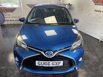 Toyota Yaris VVT-h Excel