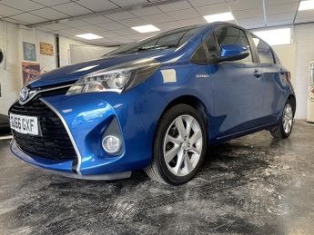 Toyota Yaris VVT-h Excel