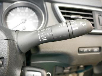 Nissan Qashqai DIG-T Acenta Premium