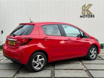 Toyota Yaris 1.5 VVT-h Icon Hatchback 5dr Petrol Hybrid E-CVT Euro 6 (101 ps)
