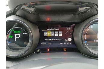 Toyota Yaris VVT-h Excel