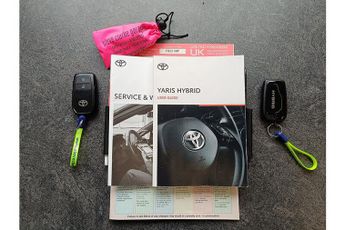 Toyota Yaris VVT-h Excel