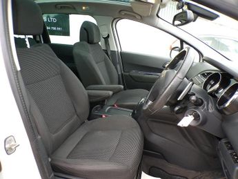 Peugeot 5008 e-HDi Allure