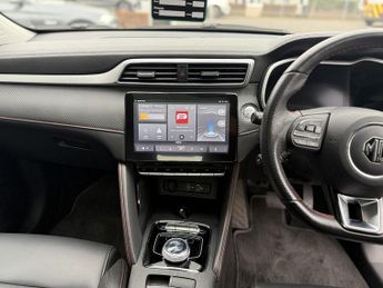 MG MG ZS 72.6kWh Trophy Long Range SUV 5dr Electric Auto (156 ps)