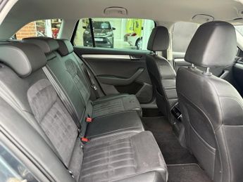 Skoda Superb 2.0 TDI SE Business Estate 5dr Diesel DSG Euro 6 (s/s) (150 ps)