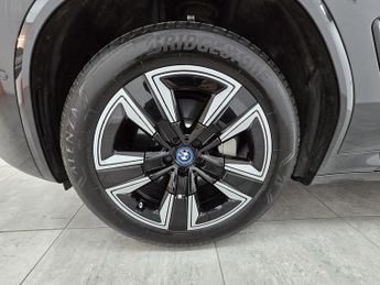 BMW iX3 M Sport