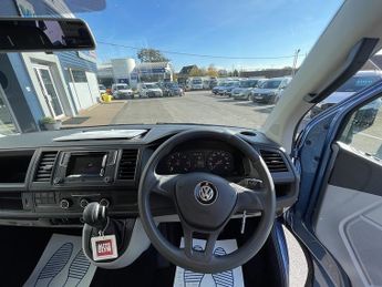 Volkswagen Transporter 2.0 TDI T28 BlueMotion Tech Startline Panel Van 5dr Diesel DSG F