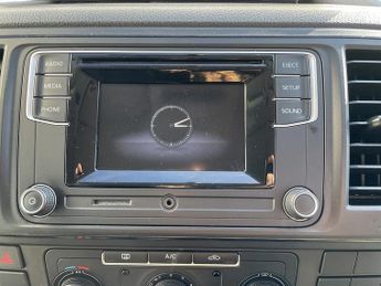 Volkswagen Transporter 2.0 TDI T28 BlueMotion Tech Startline Panel Van 5dr Diesel DSG F