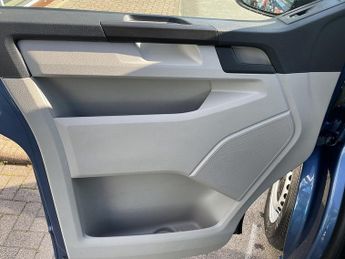 Volkswagen Transporter 2.0 TDI T28 BlueMotion Tech Startline Panel Van 5dr Diesel DSG F