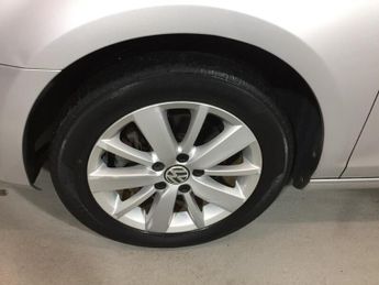 Volkswagen Golf Se Tsi Dsg 1.4 5dr Hatchback Automatic Petrol