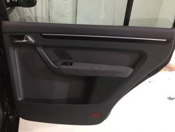 Volkswagen Touran 1.4 TSI SE MPV 5dr Petrol DSG (7 Seats) (138 bhp)