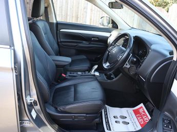 Mitsubishi Outlander h GX4h