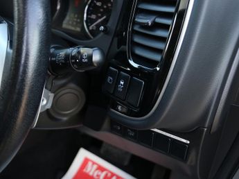 Mitsubishi Outlander h GX4h