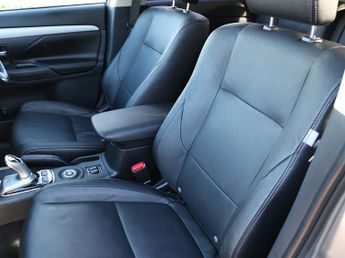 Mitsubishi Outlander h GX4h