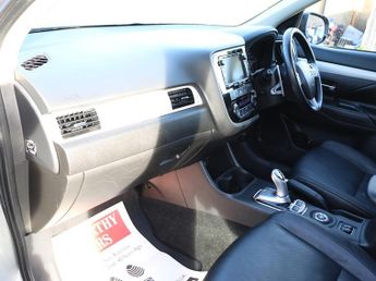 Mitsubishi Outlander h GX4h