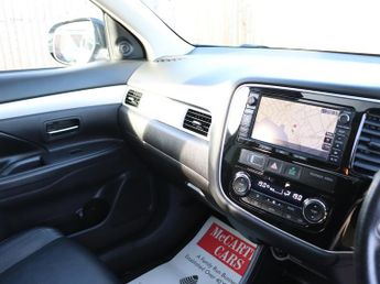 Mitsubishi Outlander h GX4h