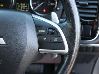 Mitsubishi Outlander h GX4h