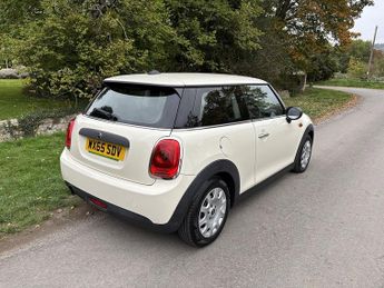 Mini Hatch One