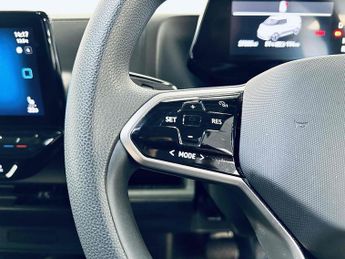 Volkswagen ID. Buzz Cargo Pro Commerce