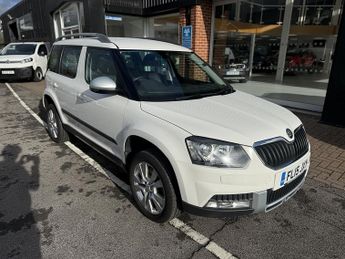 Skoda Yeti 2.0 TDI Elegance Outdoor 5dr Diesel DSG 4WD Euro 5 (170 ps)