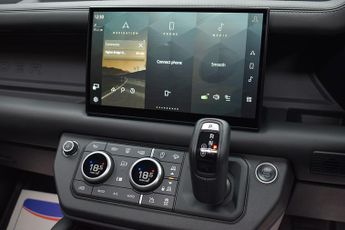 Land Rover Defender 110 3.0 D250 MHEV X-Dynamic HSE SUV 5dr Diesel Auto 4WD Euro 6 (s/s)