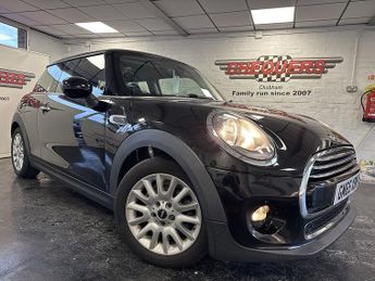 MINI Hatch Cooper