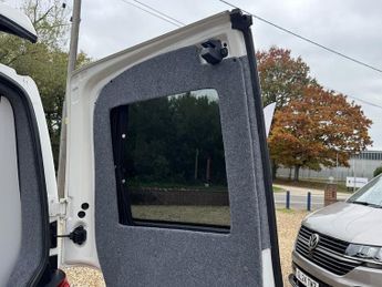 Volkswagen Transporter T6 T28 150 SWB Highline