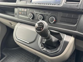 Volkswagen Transporter T6 T28 150 SWB Highline