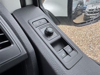 Volkswagen Transporter T6 T28 150 SWB Highline