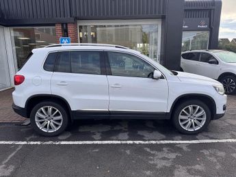 Volkswagen Tiguan 2.0 TDI BlueMotion Tech Match Edition SUV 5dr Diesel DSG 4WD Eur