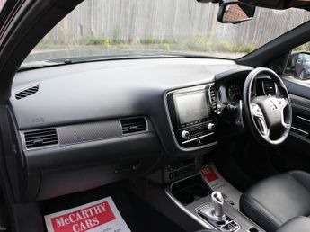 Mitsubishi Outlander h TwinMotor Dynamic