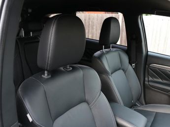 Mitsubishi Outlander h TwinMotor Dynamic