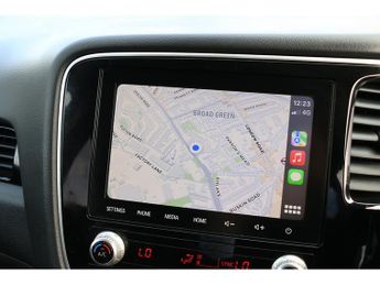 Mitsubishi Outlander h TwinMotor Dynamic