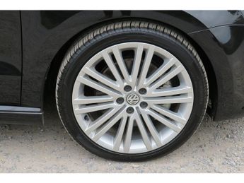 Volkswagen Polo Bluegt Dsg