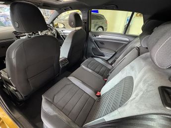 Volkswagen Golf TSI EVO R-Line