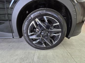 Peugeot 3008 HYBRID Allure