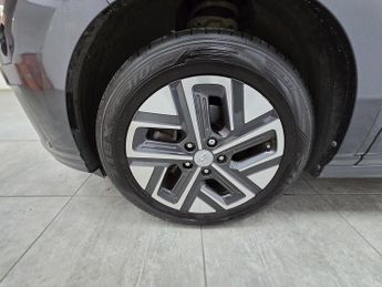 Hyundai KONA Premium