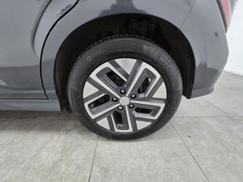 Hyundai KONA Premium