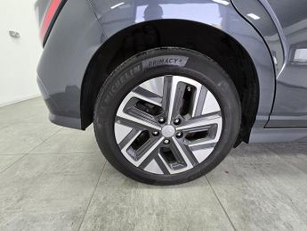 Hyundai KONA Premium