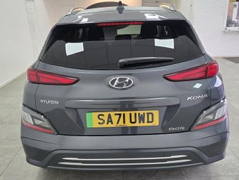 Hyundai KONA Premium