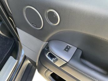 Land Rover Range Rover Sport 3.0 SD V6 HSE SUV 5dr Diesel Auto 4WD Euro 6 (s/s) (306 ps)