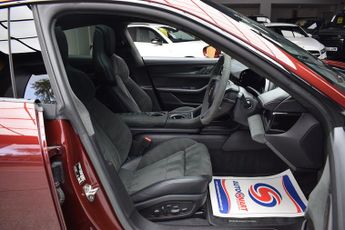 Porsche Taycan Performance Plus 93.4kWh GTS Saloon 4dr Electric Auto 4WD (11kW 