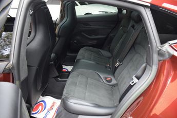 Porsche Taycan Performance Plus 93.4kWh GTS Saloon 4dr Electric Auto 4WD (11kW 