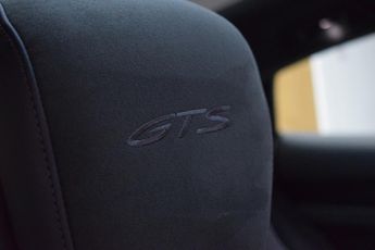 Porsche Taycan Performance Plus 93.4kWh GTS Saloon 4dr Electric Auto 4WD (11kW 