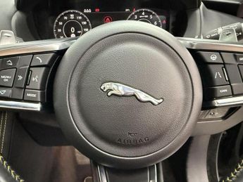 JAGUAR F-PACE F-PACE 2.0 P300 300 Sport SUV 5dr Petrol Auto AWD Euro 6 (s/s) (