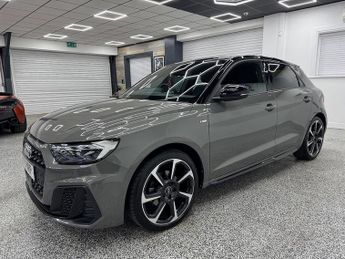 AUDI A1 A1 1.5 TFSI 35 Black Edition Sportback 5dr Petrol S Tronic Euro 