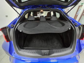 Toyota C-HR VVT-h Design