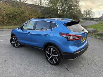 Nissan Qashqai 1.6 dCi Tekna SUV 5dr Diesel XTRON Euro 6 (s/s) (130 ps)