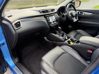 Nissan Qashqai 1.6 dCi Tekna SUV 5dr Diesel XTRON Euro 6 (s/s) (130 ps)